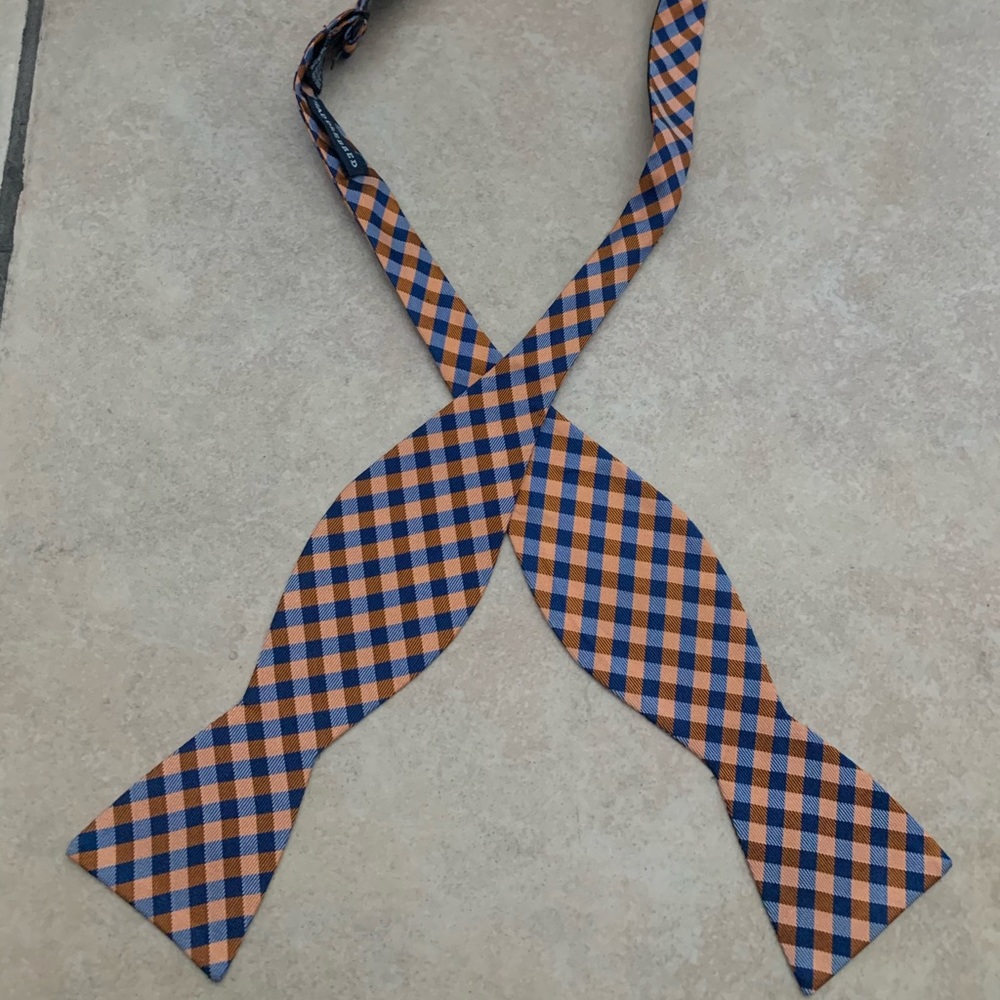 Saddlebred Bow Tie